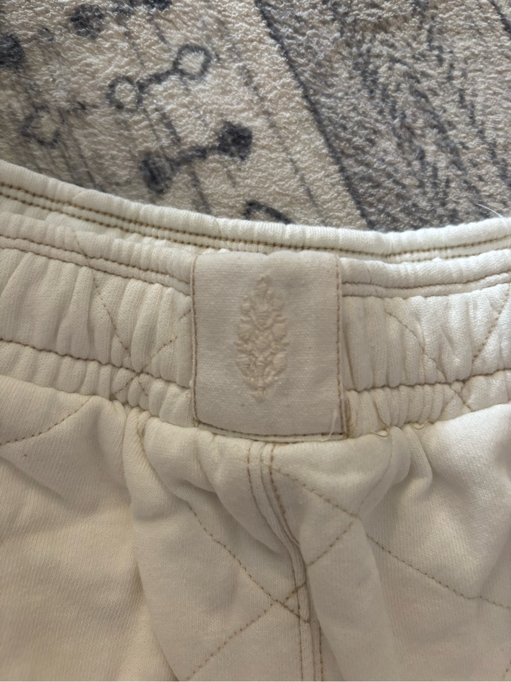NEW Free People white quilted jogger sweatpants - Picture 3 of 6